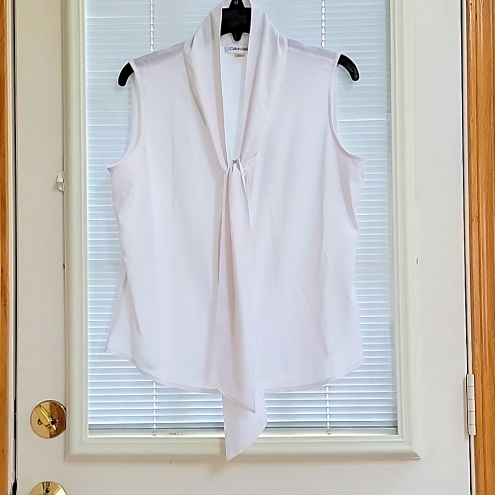 Calvin Klein Sleeveless White Blouse - Picture 4 of 5